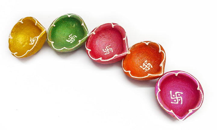 Multi Color Clay Diya 25 Pc Set Puja Store Online Pooja Items Online Puja Samagri Pooja Store near me www.satvikstore.in